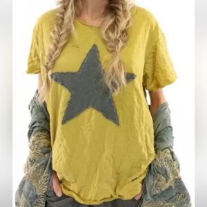 Magnolia Pearl Star Appliqué Tee